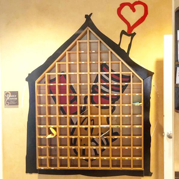 ronald-mcdonald-house-mailbox-custom
