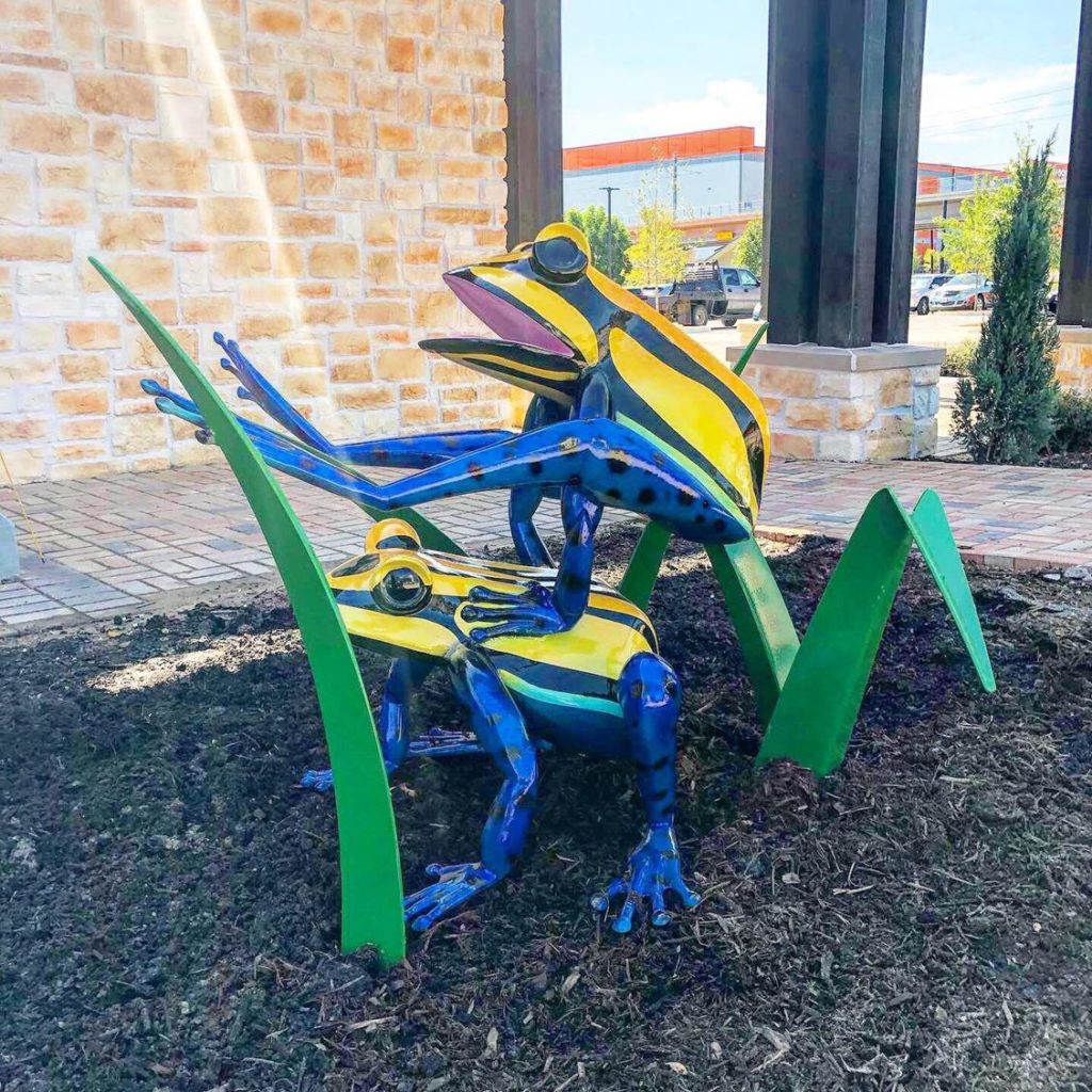 leaping frog sculpture