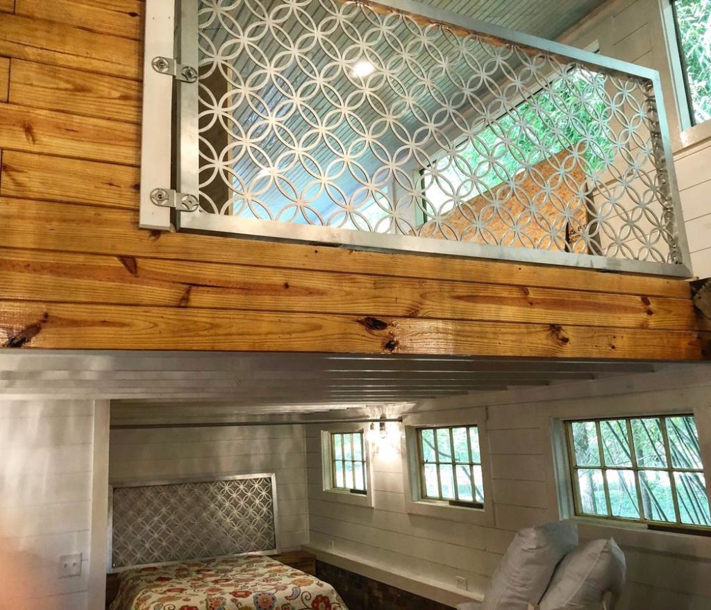 metal balcony screen